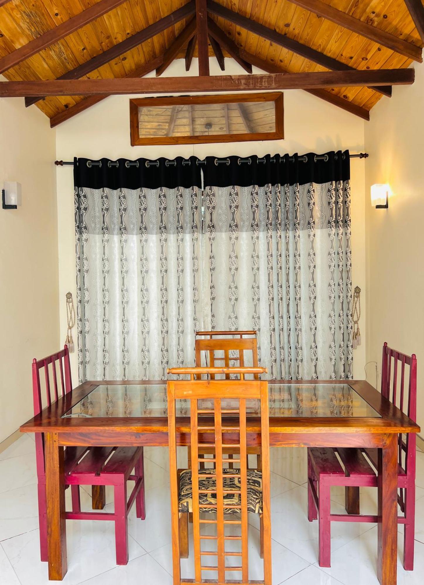Malwaththa Mount Villa Kandy Exterior foto